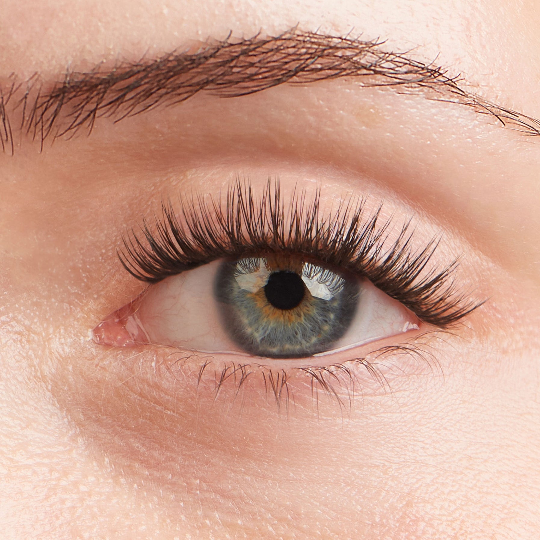 Lilac St. Uptown Eyelash Extensions - on model