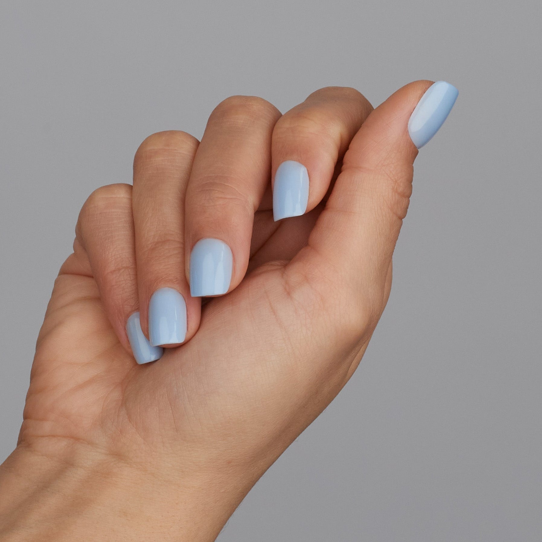 Cloud 9 press on nails on model- Lilac St.