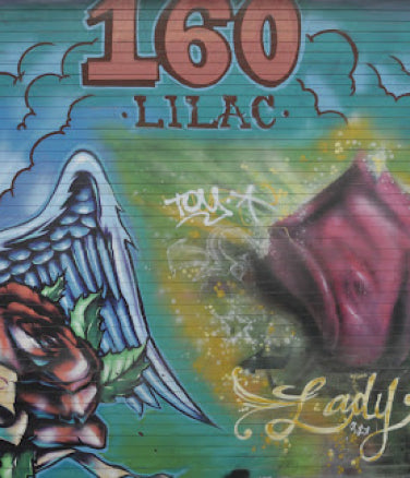 graffiti featuring the text "LILAC
