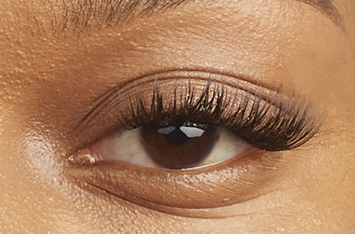 fluffy eyelash extensions